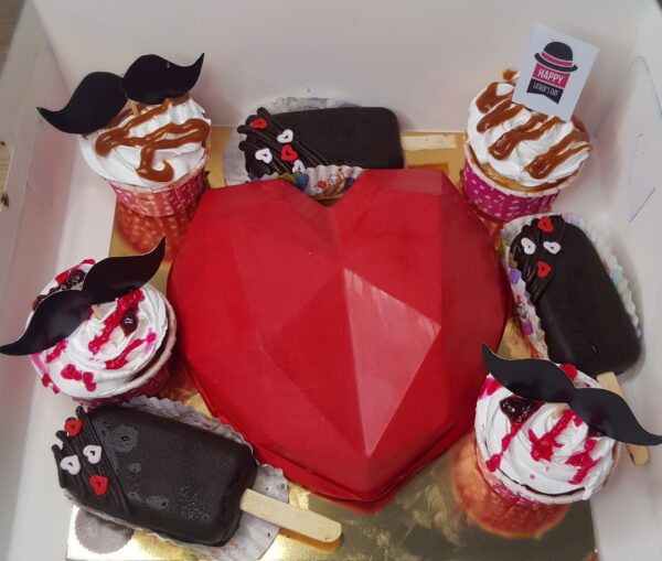 Red Heart Pinata Combo Box